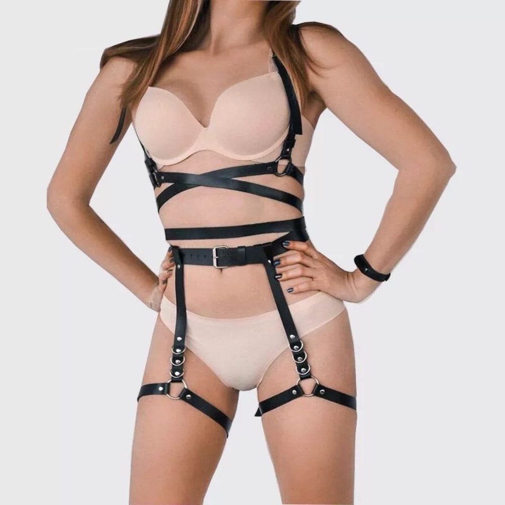 Black Faux Patent Leather Strap Garter Belt Set